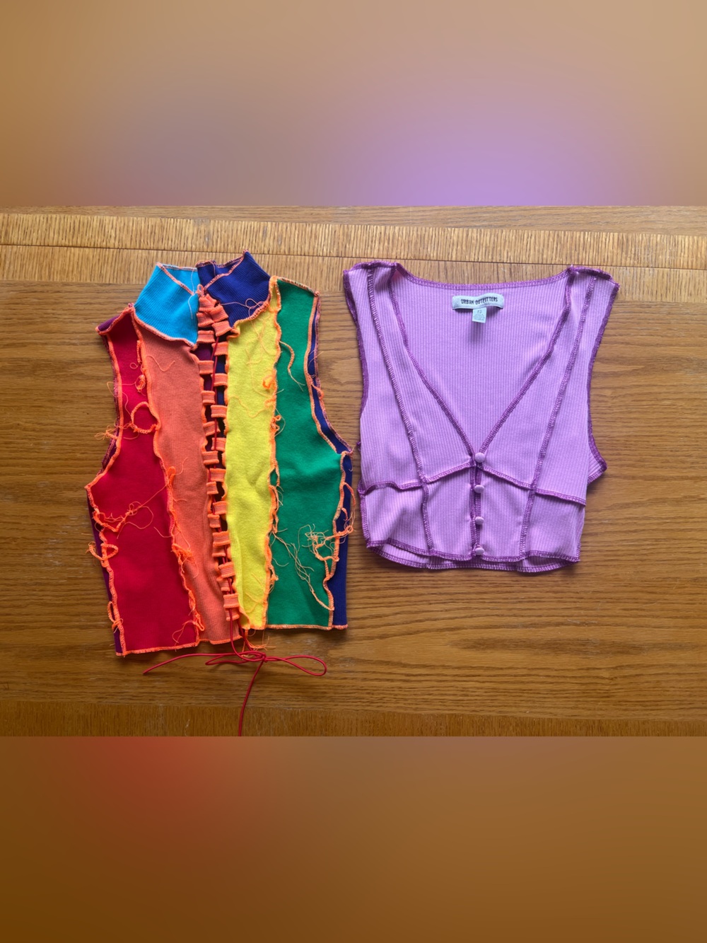 Bundle of 2 Going out tops size XS/S